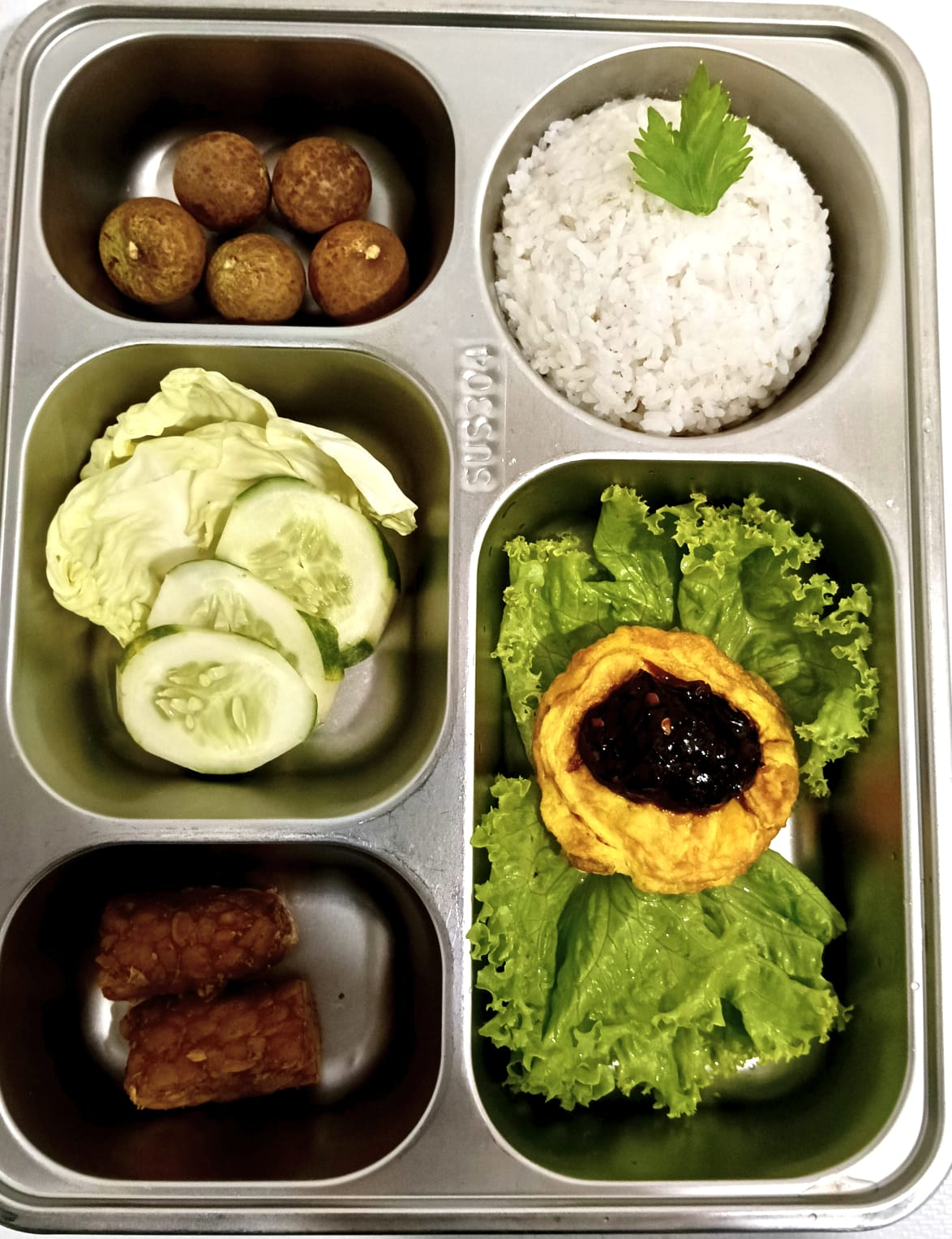 Telur dadar sambal kecap